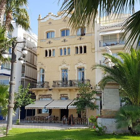 Hotel Celimar Sitges Bagian luar foto