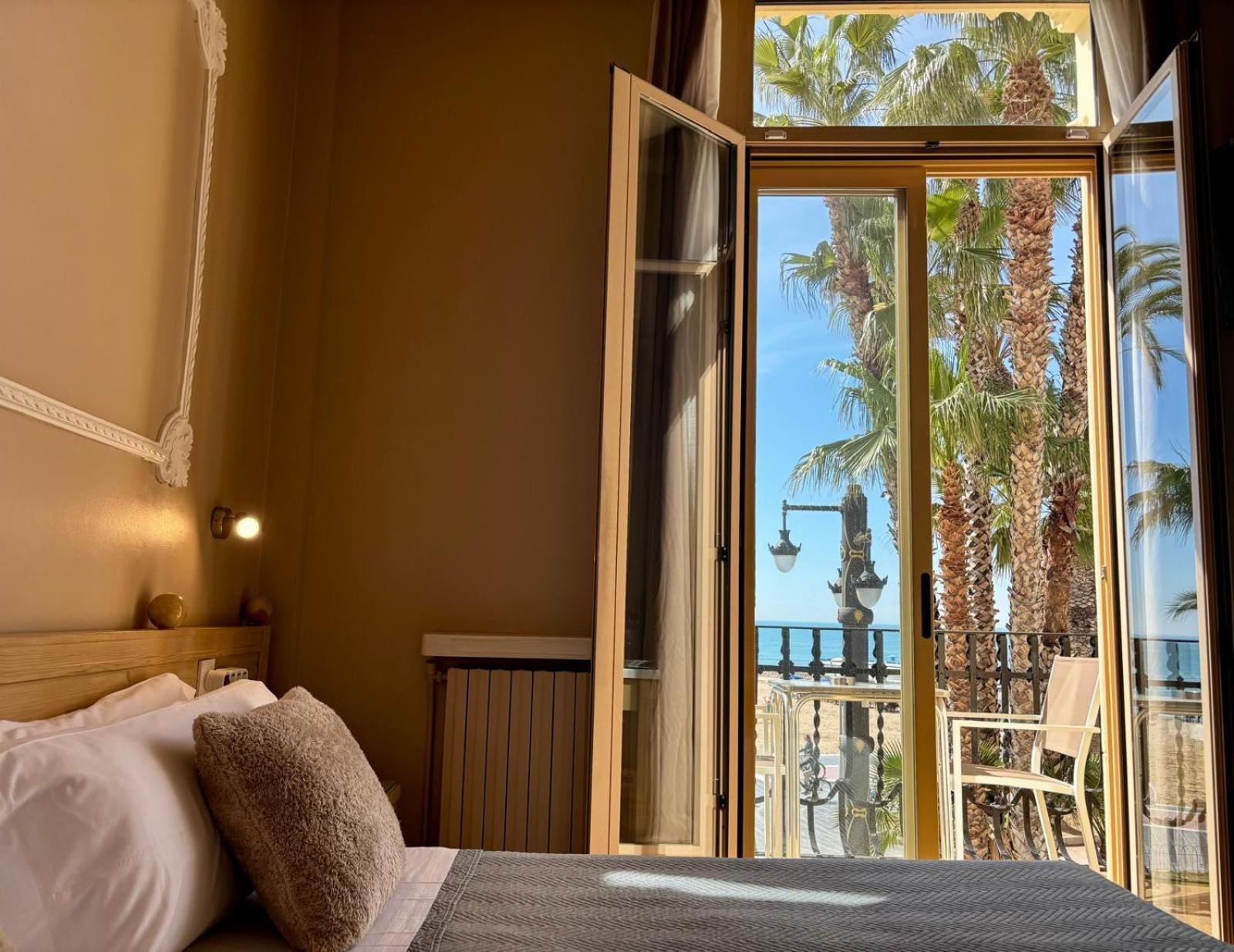 Hotel Celimar Sitges Bagian luar foto