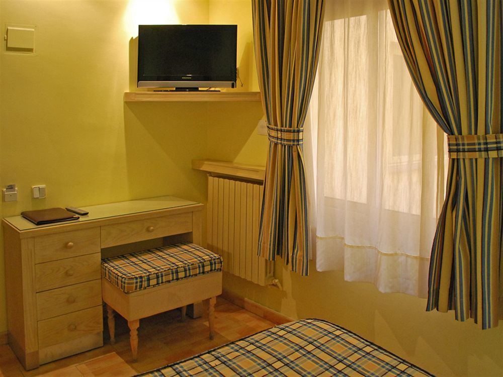 Hotel Celimar Sitges Bagian luar foto