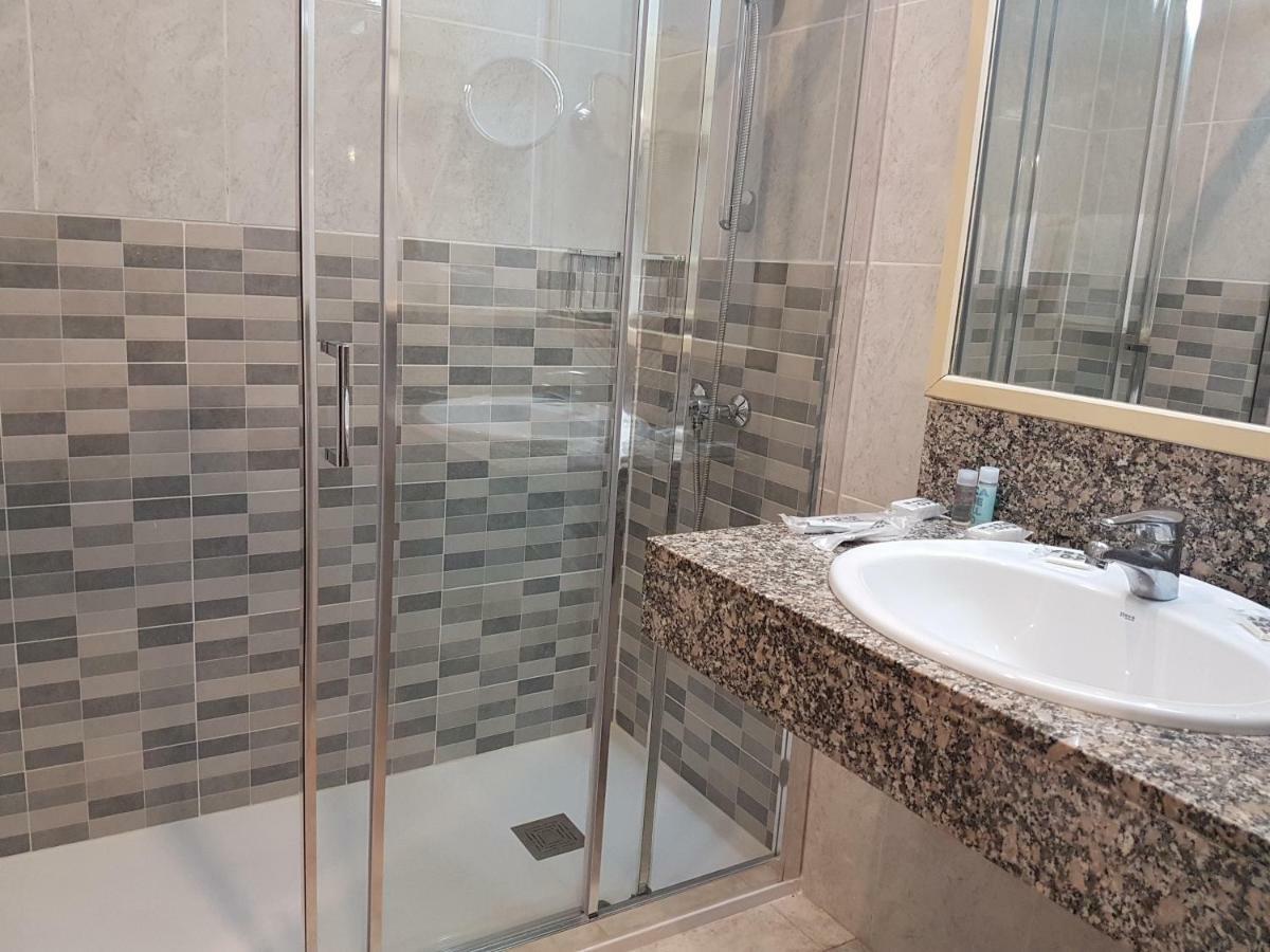Hotel Celimar Sitges Bagian luar foto