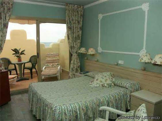 Hotel Celimar Sitges Bagian luar foto